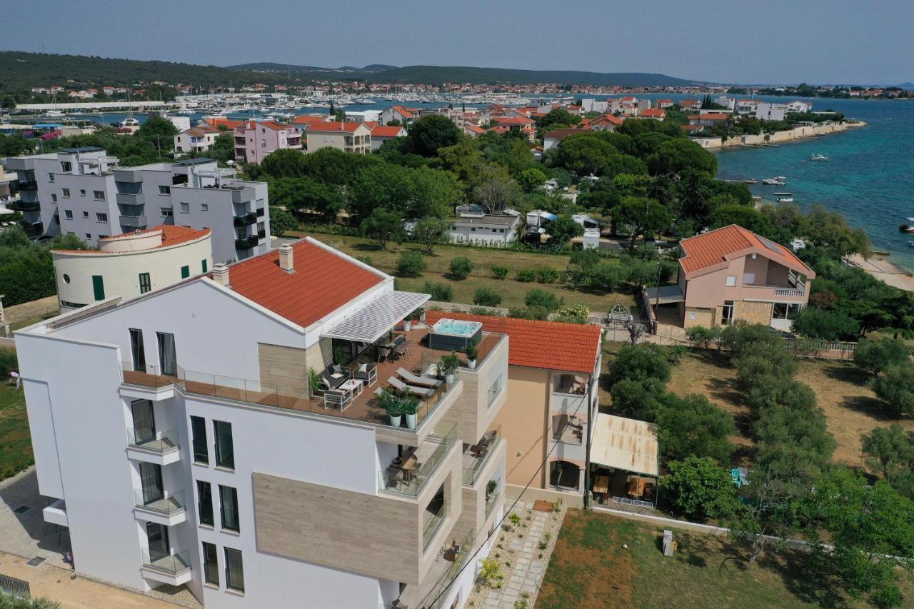 Dʻart * Bibinje