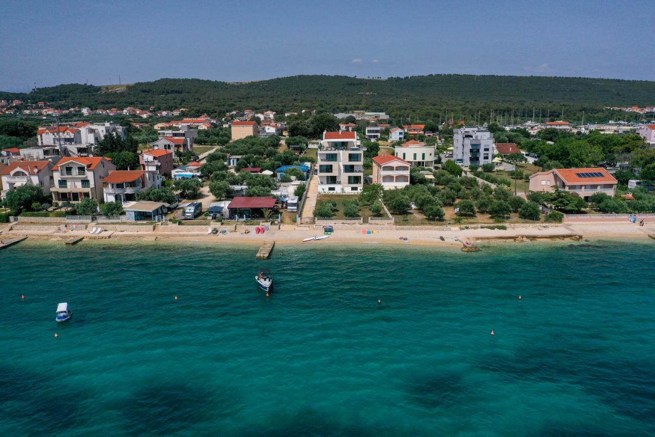 Dʻart Bibinje